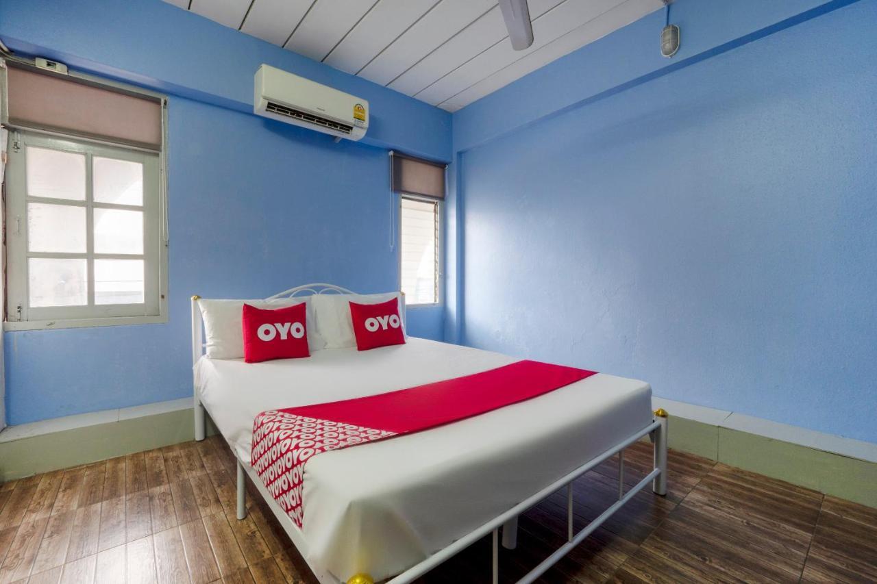 Oyo 1066 Encore Sea Side Pattaya Exterior photo
