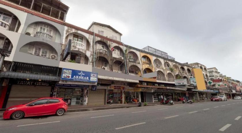 Oyo 1066 Encore Sea Side Pattaya Exterior photo