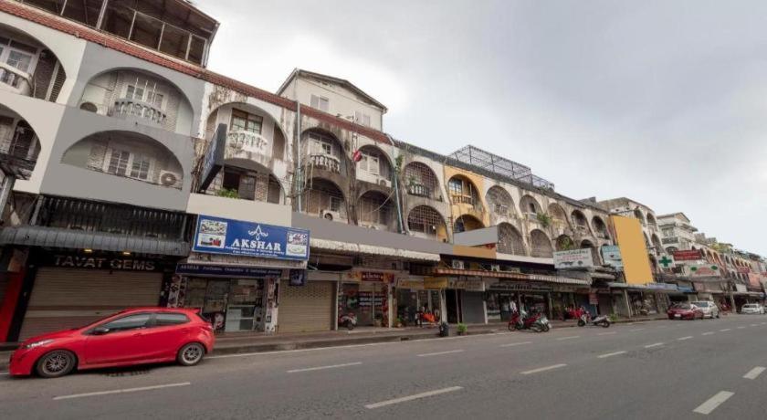 Oyo 1066 Encore Sea Side Pattaya Exterior photo
